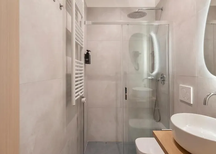 Giusi - Piazza Vittorio Πανσιόν 4*
